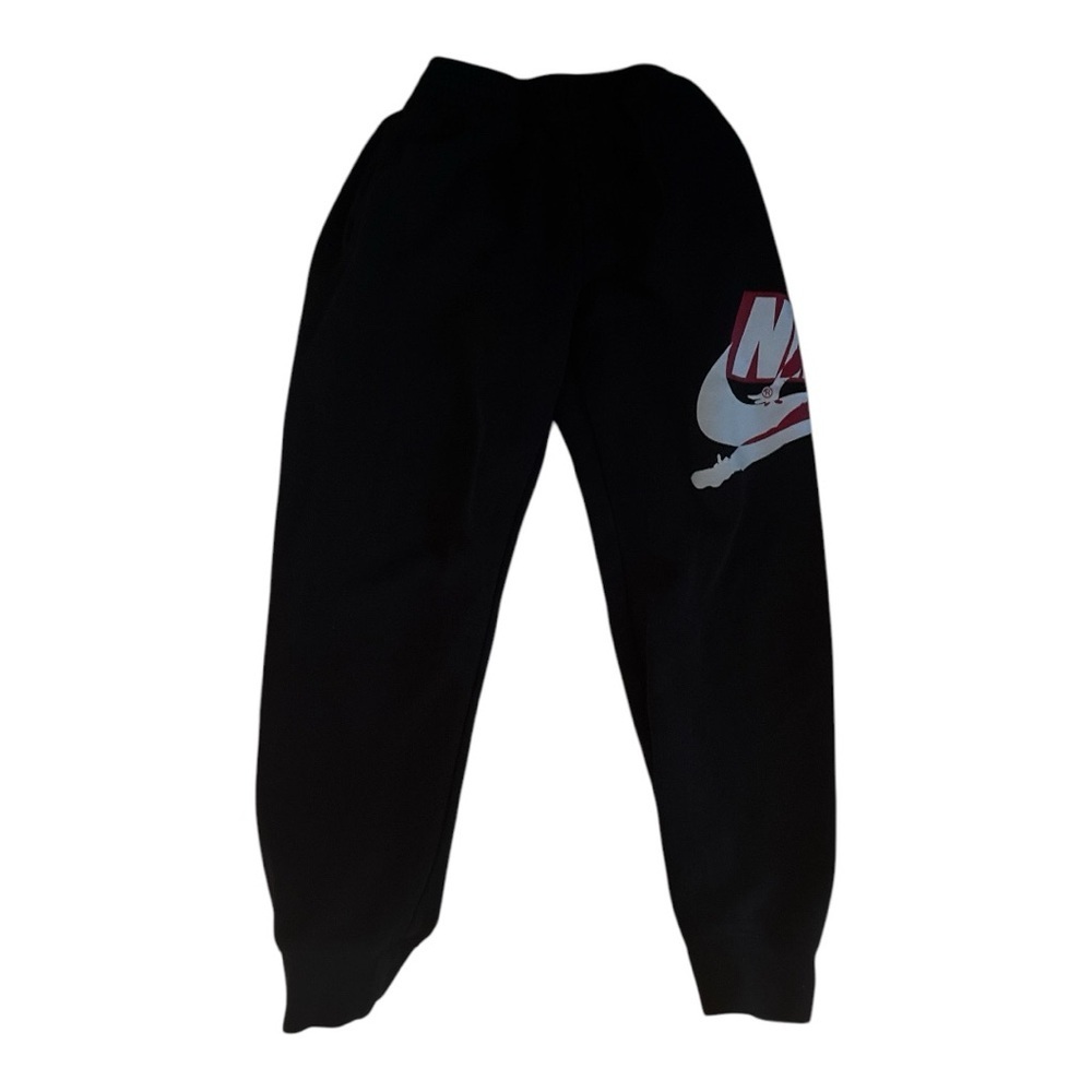Air Jordan Big Kid Sweat Pants Black,Red and White Size Medium 
Old school 90’s - Picture 2 of 4